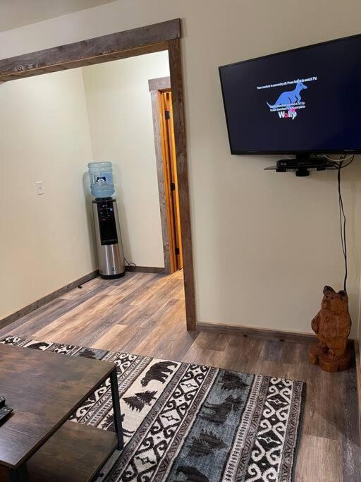 Parkway Yellowstone Guest House Apartment #3 Gardiner Dış mekan fotoğraf
